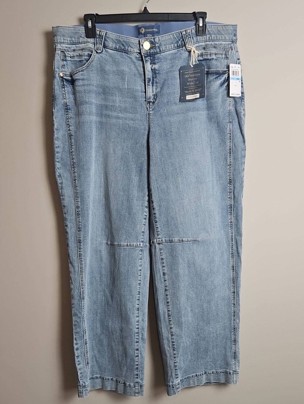 Democracy Absolution Skyrise Wide-Leg Denim: Color-Light Blue Wash: Size- 20W